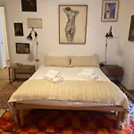Salasco 20 - Bocconi Porta Romana stylish apt!