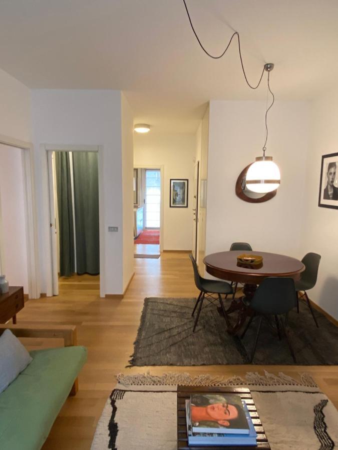 Appartamento Salasco 20 - Bocconi Porta Romana Stylish Apt!